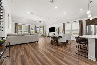 240 Trout River Rd in Kyle, TX - Building Photo - Building Photo