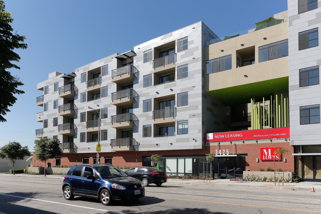 M Lofts in Los Angeles, CA - Foto de edificio