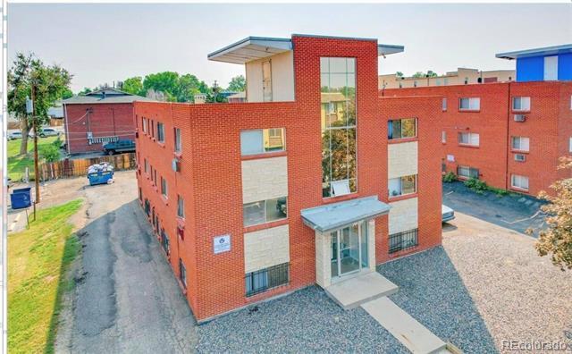 1438 Macon St in Aurora, CO - Building Photo - Building Photo