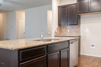 1207 Blue Leaf Dr in Temple, TX - Building Photo - Building Photo