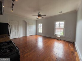 1629 Green St in Philadelphia, PA - Building Photo