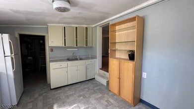 35 Cherry St in Washington, NJ - Building Photo - Building Photo