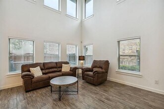 2756 Starburst Dr in Little Elm, TX - Building Photo - Building Photo