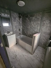 1618 W Kettelle St in Peoria, IL - Building Photo - Building Photo