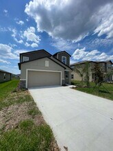 11592 Radiant Shr Lp in San Antonio, FL - Building Photo - Building Photo