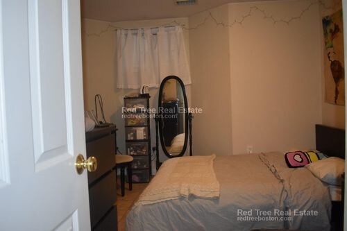 90 Kilsyth Rd-Unit -B in Boston, MA - Foto de edificio - Building Photo