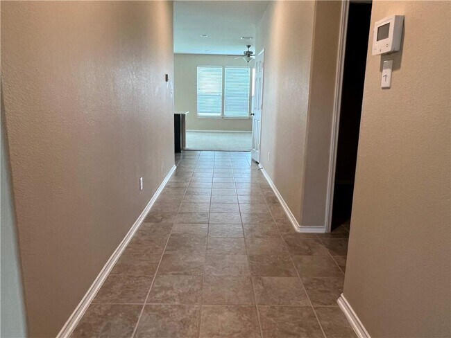 7952 Bassano Dr in Round Rock, TX - Building Photo - Building Photo
