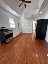 6620-2 -2 in Chicago, IL - Building Photo - Building Photo