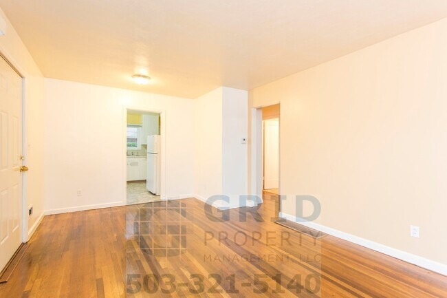 property at 7905 N Emerald Ave
