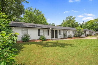 Oak Valley in Griffin, GA - Foto de edificio - Building Photo