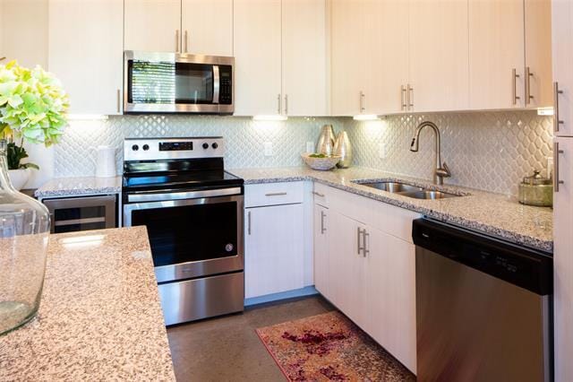property at 6000 Gaston Ave