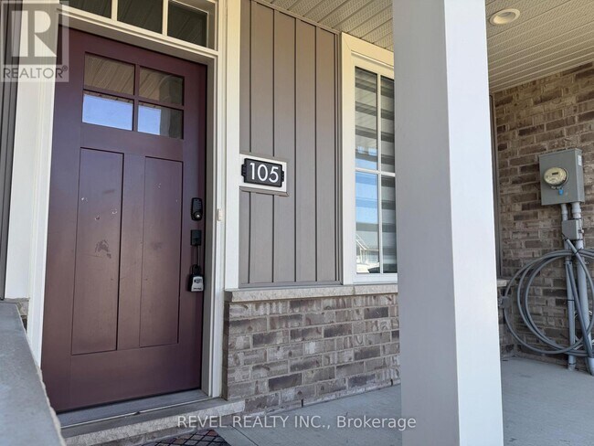 105 Livingston Dr in Tillsonburg, ON - Building Photo - Building Photo