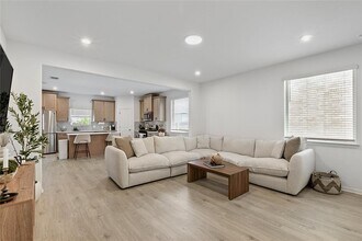 615 Backstays Lp in Kyle, TX - Building Photo - Building Photo