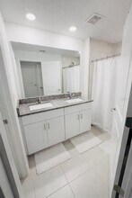 4545 Tuscan Loon Dr in Tampa, FL - Building Photo - Building Photo