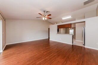 119 Lookout Dr in Apollo Beach, FL - Building Photo - Building Photo