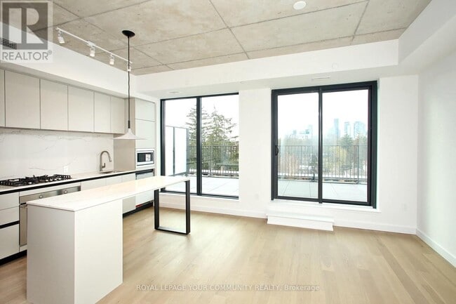 property at 1720 Bayview Ave