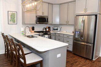 204 Elm St in Oxford, MS - Building Photo - Building Photo