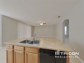 3571 Live Oak Hollow Dr in Orange Park, FL - Building Photo - Building Photo