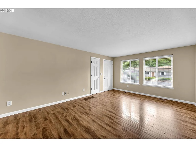 1320 NW Maple Ln-Unit -A in Camas, WA - Building Photo