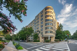 Connecticut House Apartments in Washington, DC - Building Photo