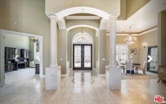 232 Saddlebow Rd in Bell Canyon, CA - Building Photo