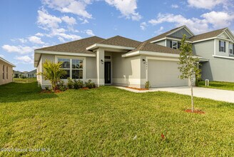 2482 Carrick St in Palm Bay, FL - Building Photo - Building Photo