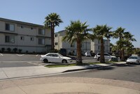 Vista del Sol in National City, CA - Building Photo - Building Photo