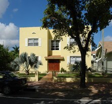 852 SW 13th Ave Apartments