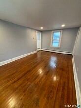 126 Main St in Plymouth, CT - Building Photo - Building Photo