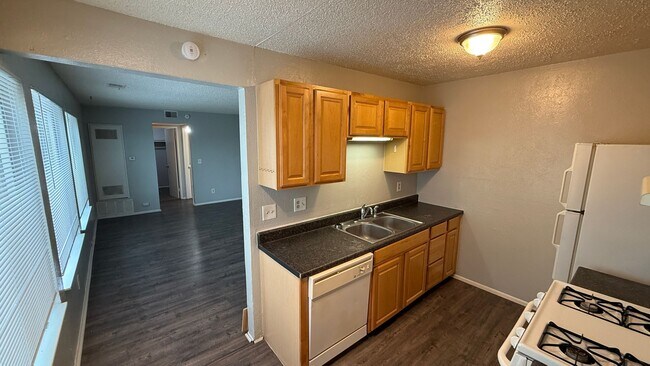 10782 E Exposition Ave in Aurora, CO - Building Photo - Building Photo