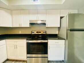 337 S Railroad Ave in Tucson, AZ - Building Photo - Building Photo