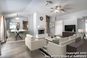 8009 Forest Ash in Live Oak, TX - Building Photo - Building Photo