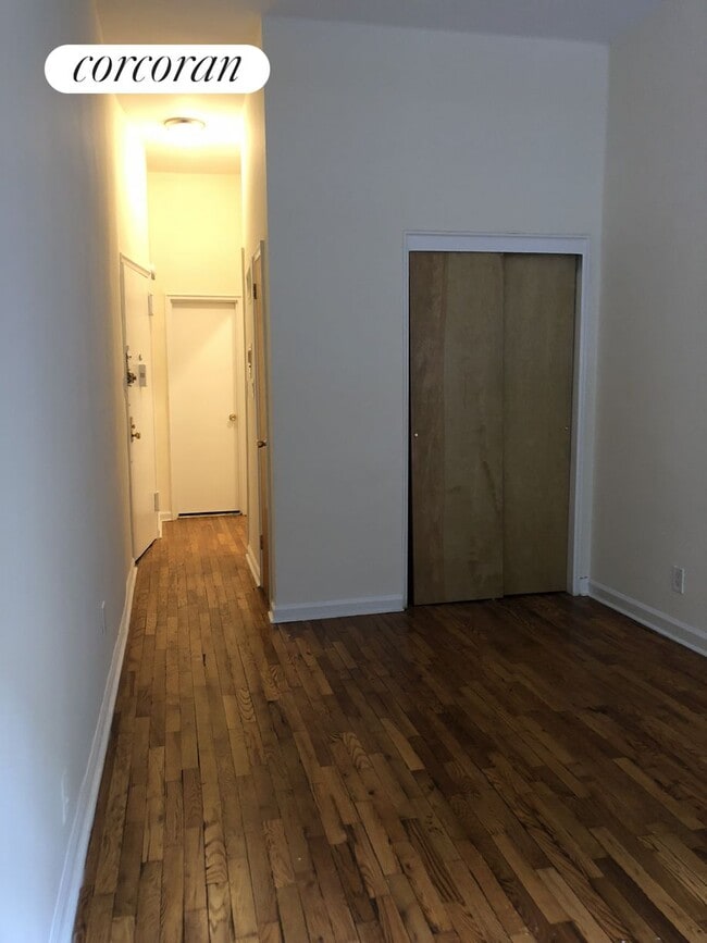 334 E 90th St in New York, NY - Building Photo - Building Photo