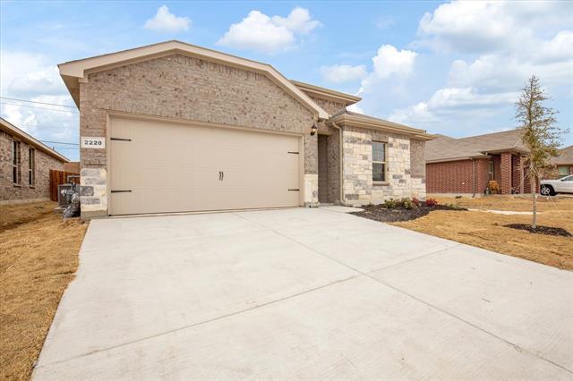 2220 Barnwell Dr in White Settlement, TX - Building Photo - Building Photo