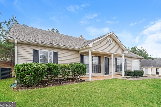 145 Fairclift Dr in Covington, GA - Building Photo - Building Photo