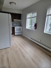 195 3rd Ave in Westwood, NJ - Building Photo - Building Photo