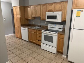 208 Prince St in Orlando, FL - Building Photo - Building Photo