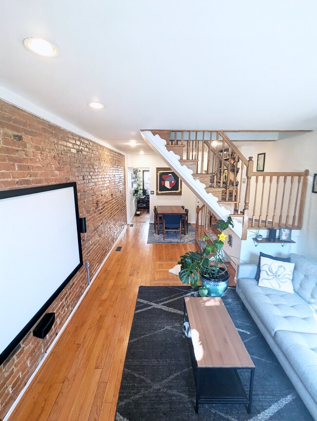 property at 1138 Day St