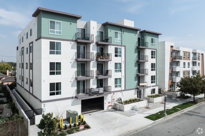 3518 Chesapeake Ave in Los Angeles, CA - Building Photo