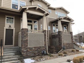 1617 Venice Ln in Longmont, CO - Building Photo