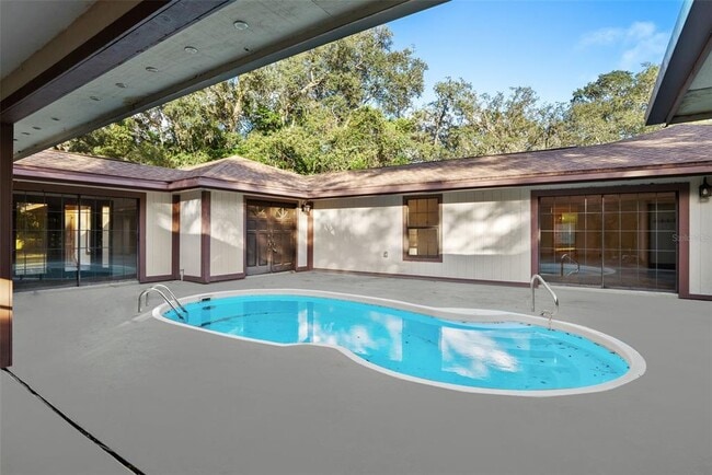 15005 Noon Ct in Spring Hill, FL - Building Photo - Building Photo