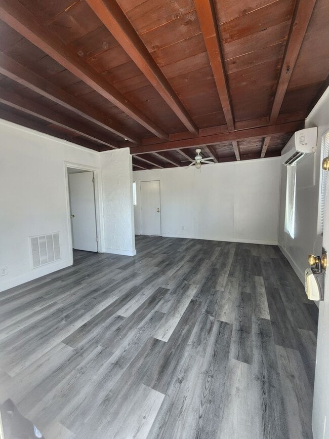 432 N 15th St in Las Vegas, NV - Building Photo - Building Photo