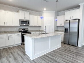 6321 Sonoma Ln in Bellview, FL - Building Photo - Building Photo