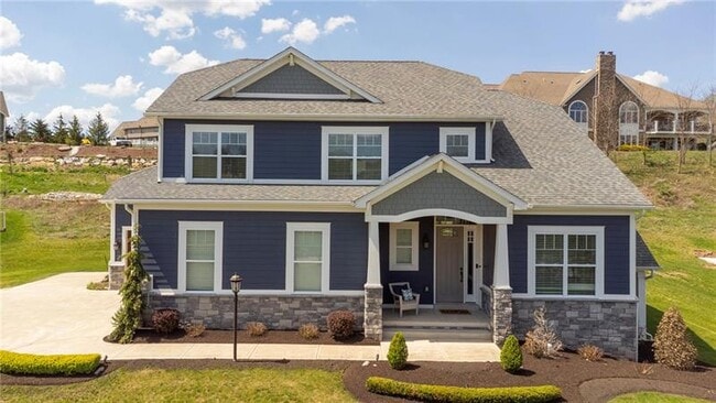 property at 5525 Fontana Ct