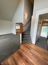 201 Robin St SW in Orting, WA - Building Photo - Building Photo