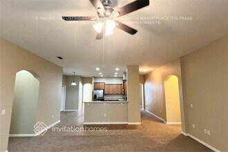 3484 Tumbling River Dr in Clermont, FL - Foto de edificio - Building Photo