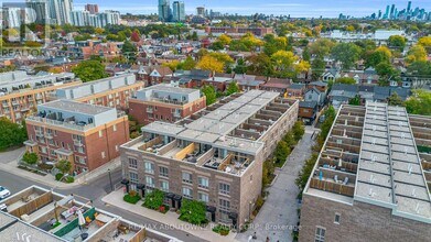 3 Elsie Ln in Toronto, ON - Building Photo - Building Photo
