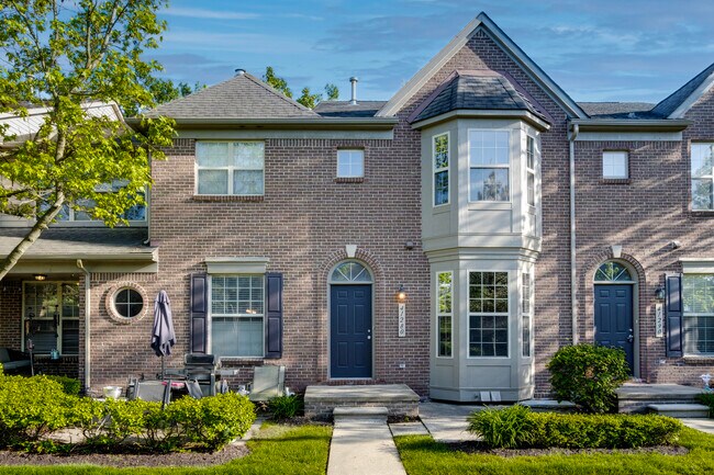41280 Maplewood Drive in Canton, MI - Building Photo - Building Photo