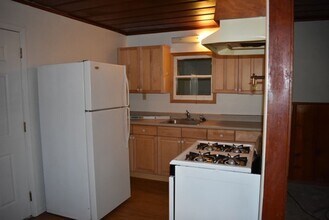 5280 Capistrano Ave in Atascadero, CA - Building Photo - Building Photo