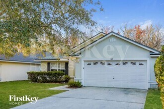 489 MacKenzie Cir in St. Augustine, FL - Building Photo - Building Photo
